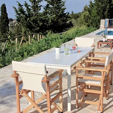 فيلة Boo Premium Living *